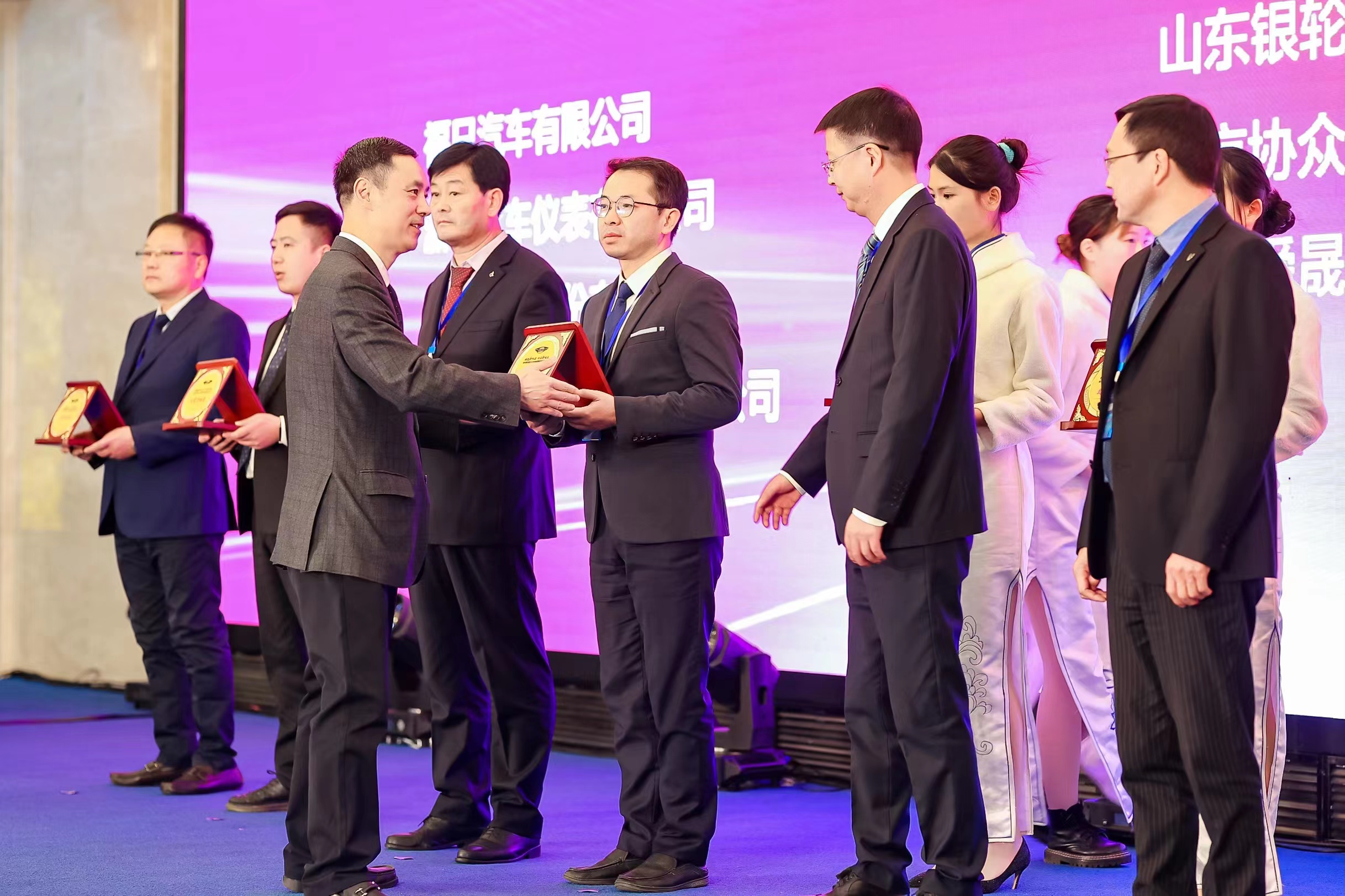 918搏天堂(中国)人生就是搏